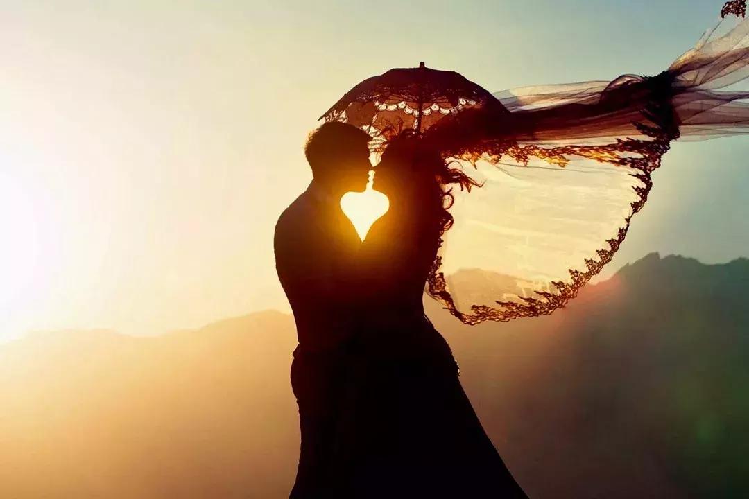 撕心裂肺伤感情歌单曲,撕心裂肺的伤感情歌单曲完整