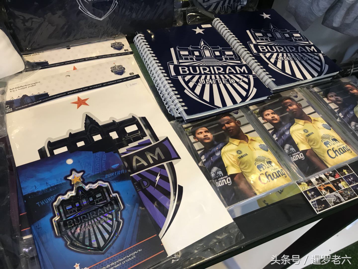 感受一下曼谷“武里南AllStar咖啡馆”，饮品便宜，足球氛围好！