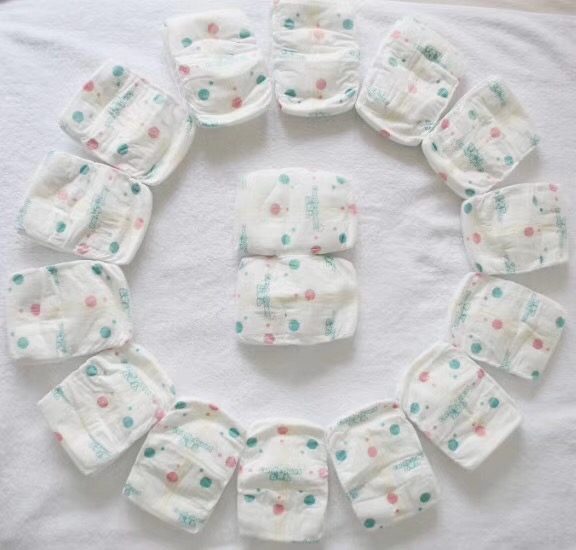 宝宝拍了嗝还吐奶是什么原因,宝宝吐奶的原因及解决办法