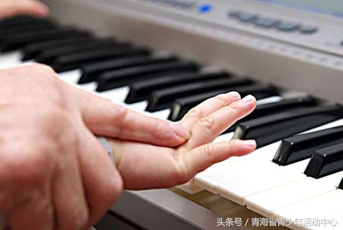 零基础如何学电子琴教程入门曲子,赵老师电子琴课堂入门零基础