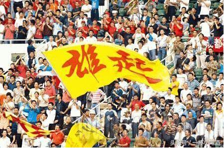 成都专业足球场设计方案,成都专业足球场有多少座位