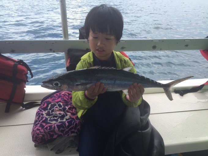 宝贝喜欢小金鱼,宝贝喜欢玩水