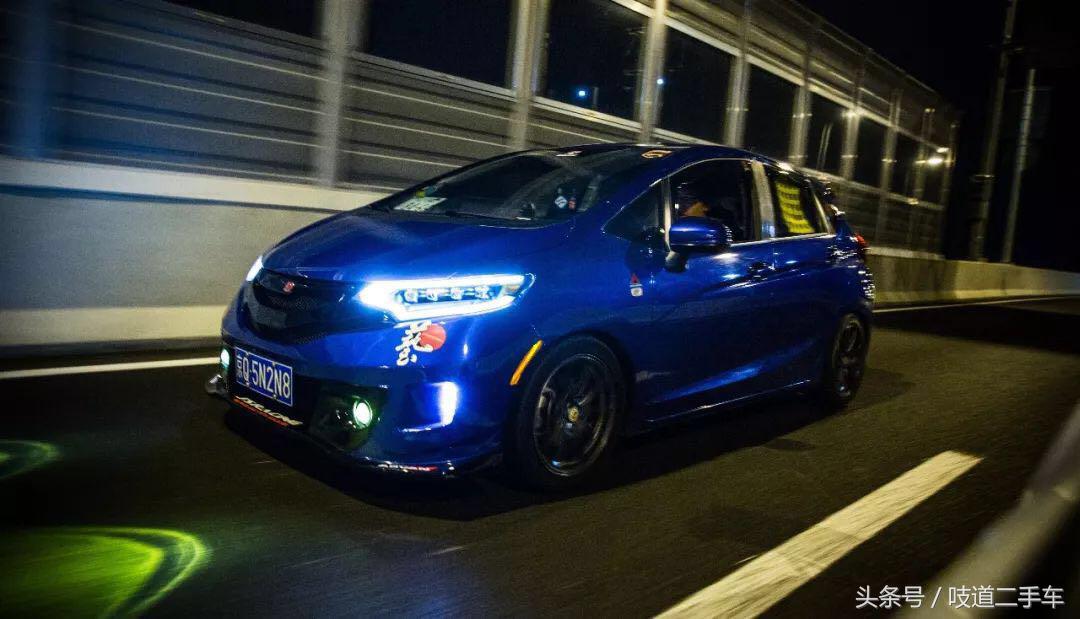 10年的二手超跑还值不值得入手,180万最能入手的二手超跑