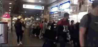 天没亮就来排队,天没亮就出门排队