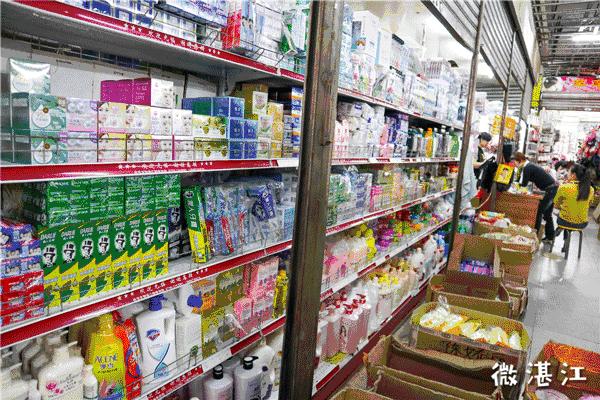 白云区火车站服装批发市场,长沙南站服装批发市场