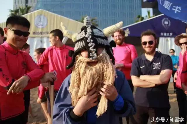 国际名校掐架，拿手的不只是学术，还有肢体……