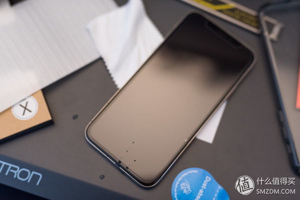 iphone手机一般推荐什么钢化膜,iphone手机原装膜好还是钢化膜好