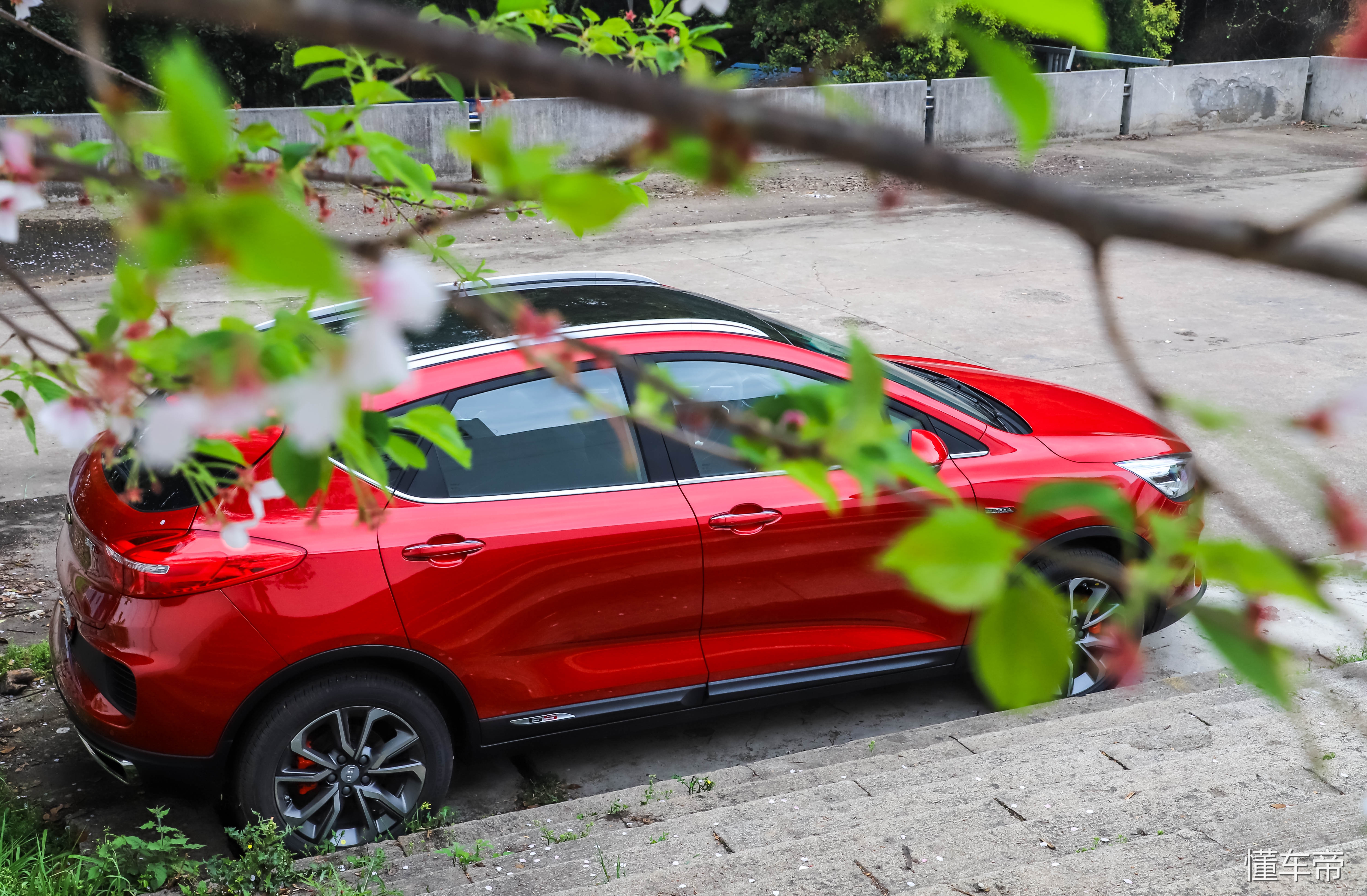 2018年帝豪gs有什么配置,2018款帝豪gs长什么样