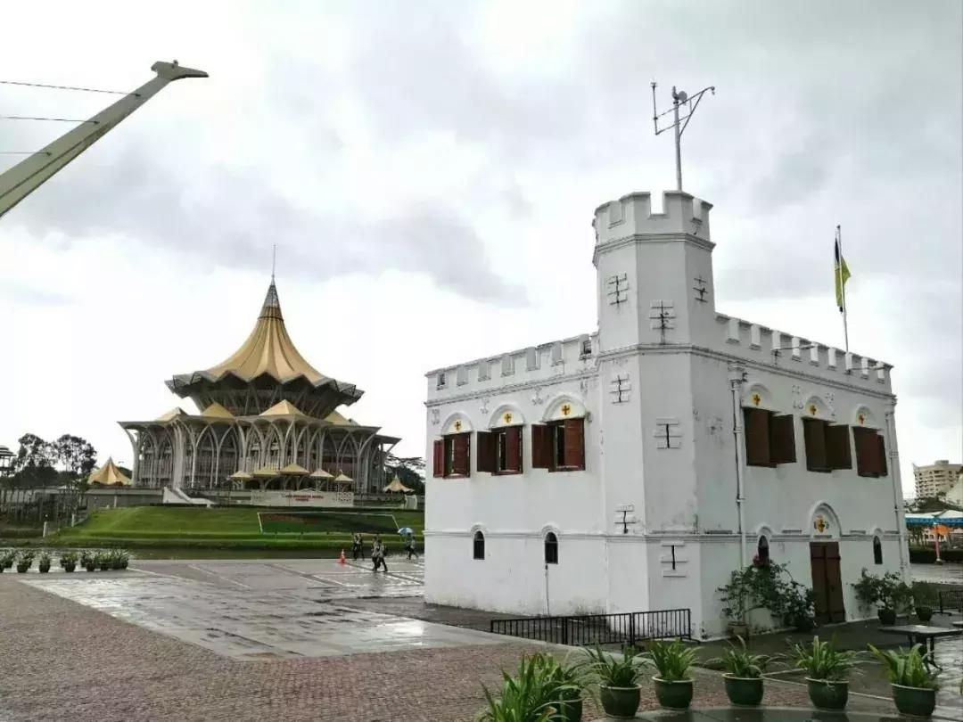 毛姆的傲慢与偏见,毛姆的文学观