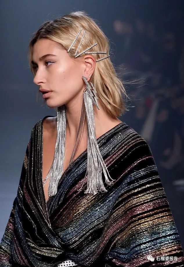 显白又高级的耳环,今年最流行的耳环饰品