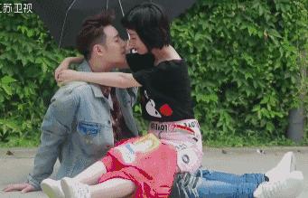 关于爱情——CartierLove长沙二手回收的春天