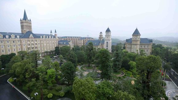 恒大足球学校一年学费多少钱,恒大足球学校学费一年是多少