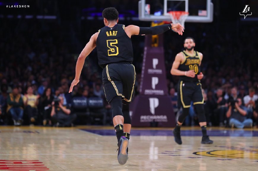 身为门将有一颗前锋的心,作为后卫心中一定要有战术