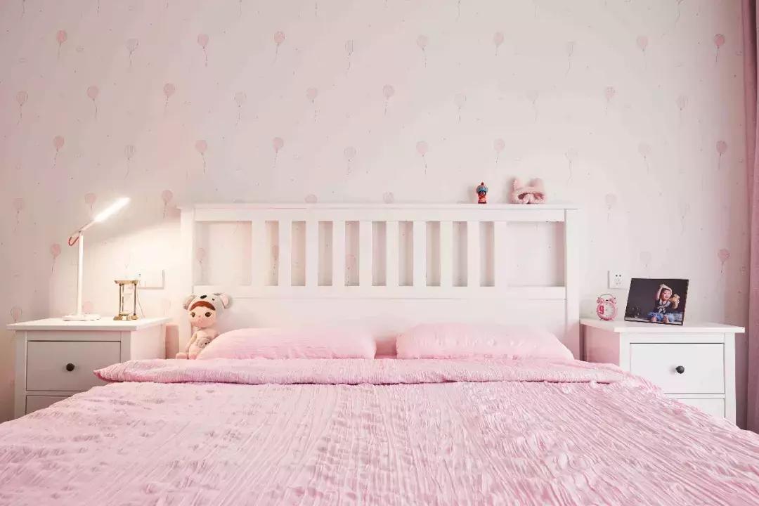 儿童专属粉色少女心房间布置,爸爸为女儿布置儿童房