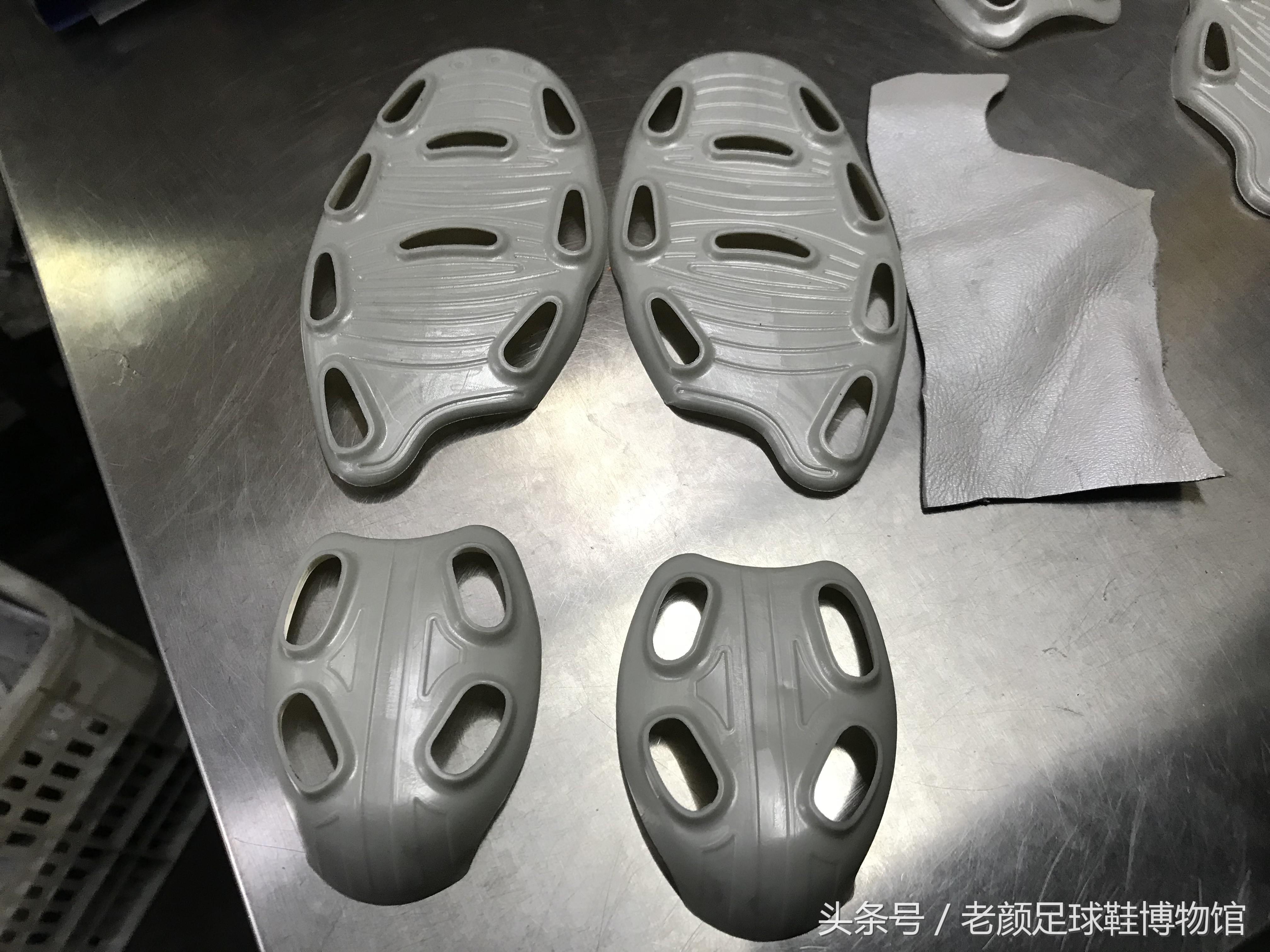 2002年的阿迪达斯鞋银色,阿迪达斯足球鞋哪一代最经典