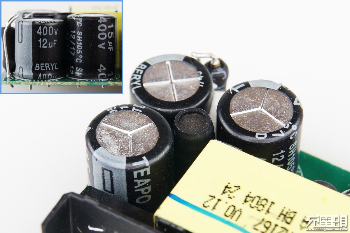 魅族充电器二换一,魅族原装充电器拆解