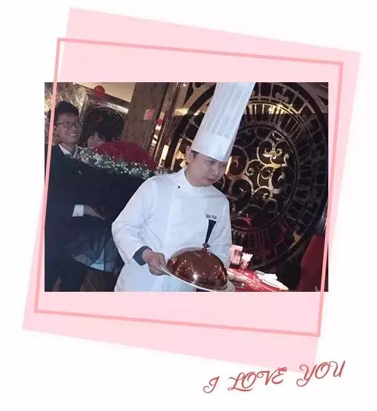 如果这样跟你求婚你会接受吗,他是用什么方式跟你表白的