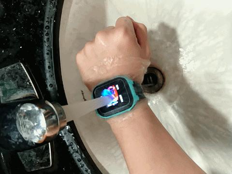 超强防水+八重定位小天才电话手表Z2评测