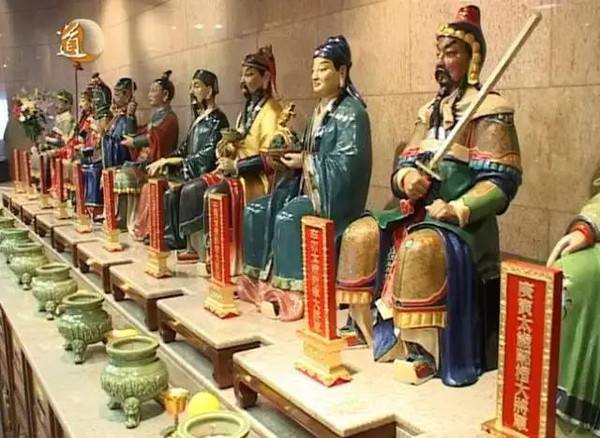 十二生肖所对应的八大方位吉凶论,犯太岁与12生肖对应图