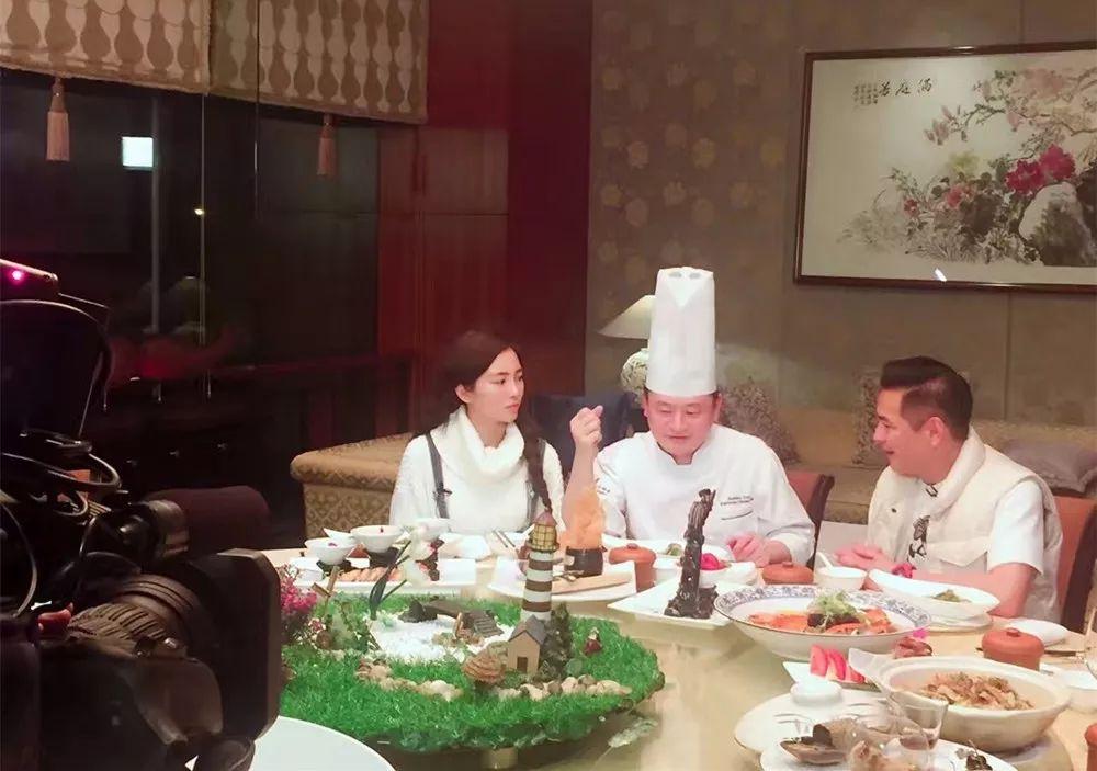 全中国厨师行业在哪好发展,厨师行业的三大不解之谜