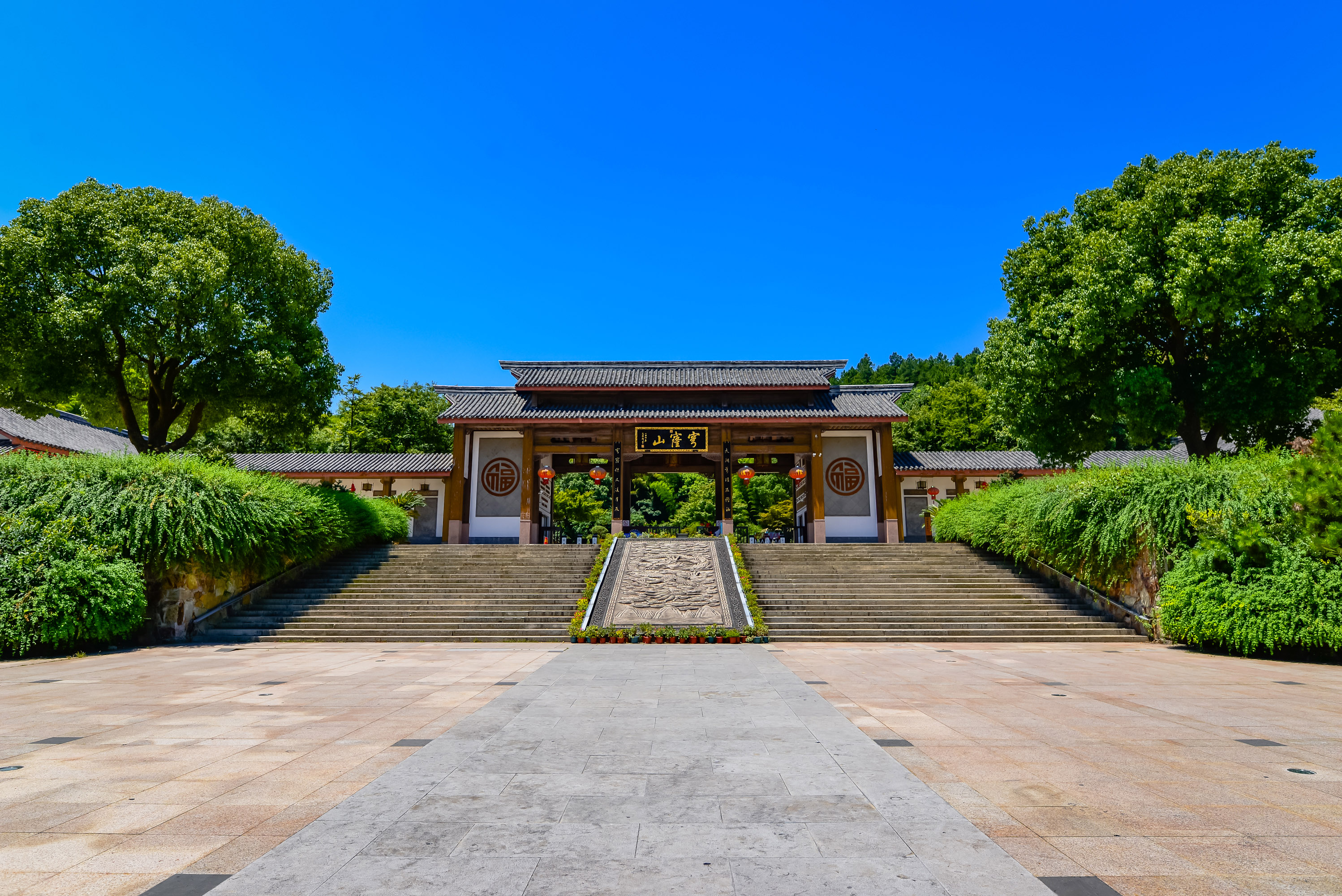 江南最神秘的景区，相传是建文皇帝的避难所，也是苏州第一道观