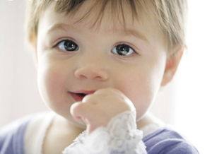 宝宝在长牙期应注意些什么,六岁孩子长牙期间注意事项