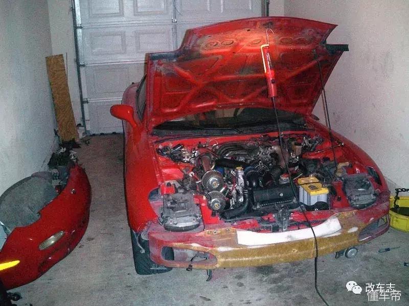 马自达rx-7爆改平民,马自达rx-7经历了几代