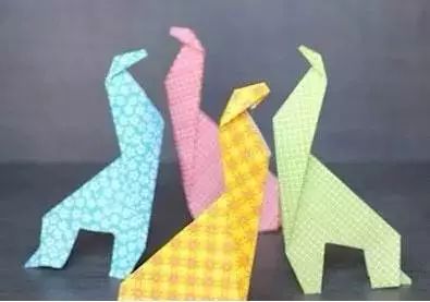 在家陪孩子玩什么好,在家可以跟孩子玩哪些有趣的游戏