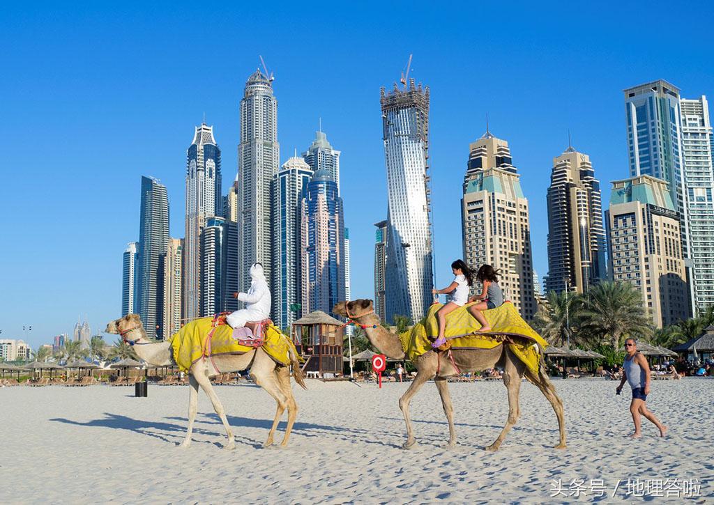 迪拜是如何从小渔村成为大都市的,迪拜旅游地理位置