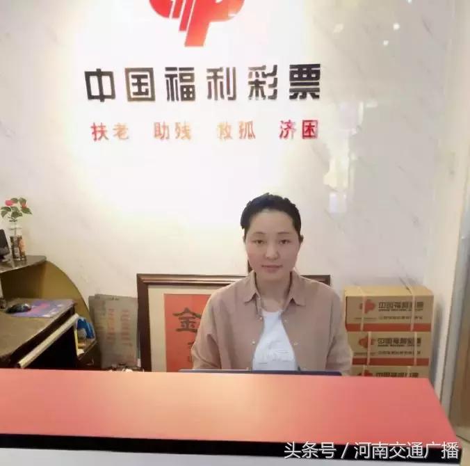 大妈让店主代买彩票结果中了100万,江苏一人中彩票8000万