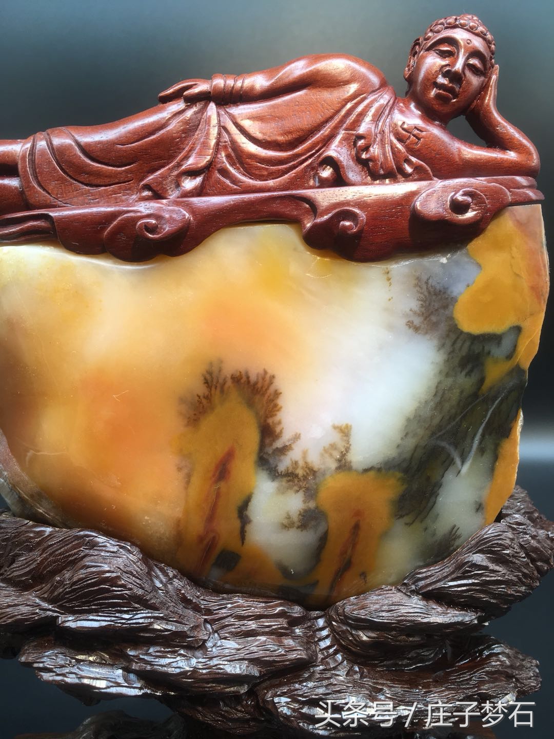 冰种黄龙玉带水草图片,黄龙玉水草花拍出天价