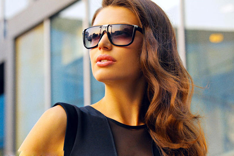 短短6年，能做到和雷朋并驾齐驱？不得不服！