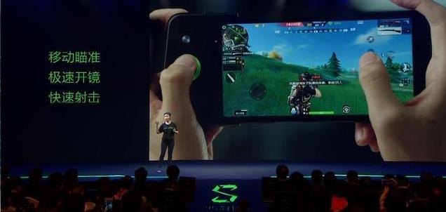 小米黑鲨游戏手机亮相,小米黑鲨游戏手机实测