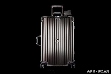 旅行箱是聚碳酸酯好还是pc材质好,聚碳酸酯行李箱结实吗