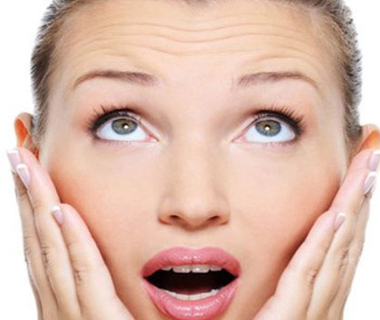 女生笑起来有笑纹,女生有笑纹怎么办