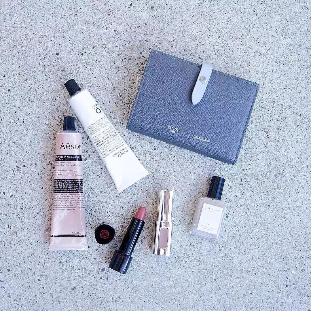 轻奢小众钱包女款 (适合学生党的短款钱包)