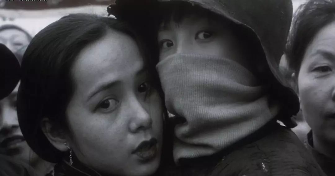 口欲的施虐到*欲情**的压抑，从程蝶衣的阉割到真虞姬的自刎