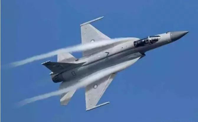 有哪些国家买了苏35战机,目前购买苏35战机的国家