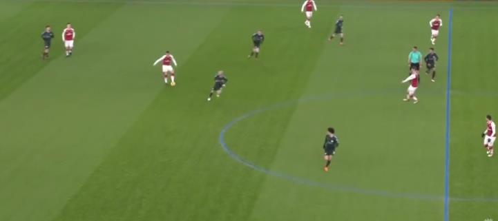 瓜迪奥拉为什么热衷于控球率,瓜迪奥拉如何通过精妙的战术