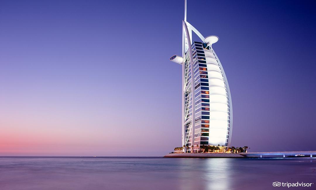 想体验头等舱选哪个飞机,外出旅行要选择哪种航空公司