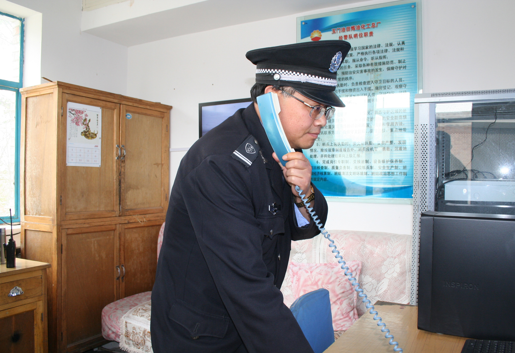 门卫是啥,门卫的意思