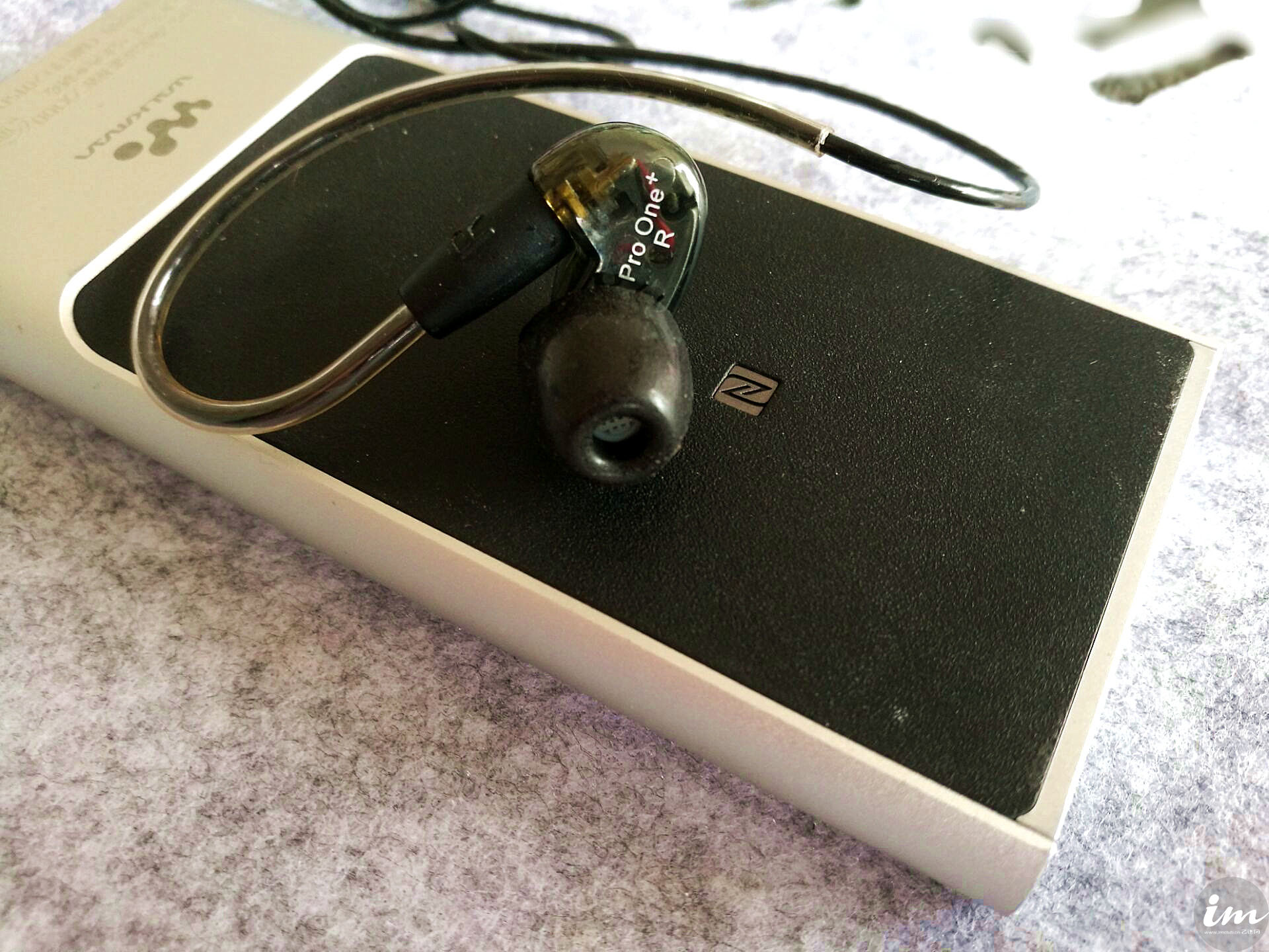 森海IE60垫底？四款千元内hifi耳机对比