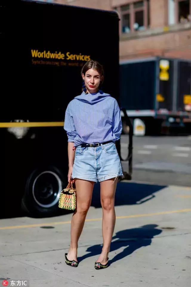 零高度的时髦早春平底鞋,想要穿得时髦又不刻意