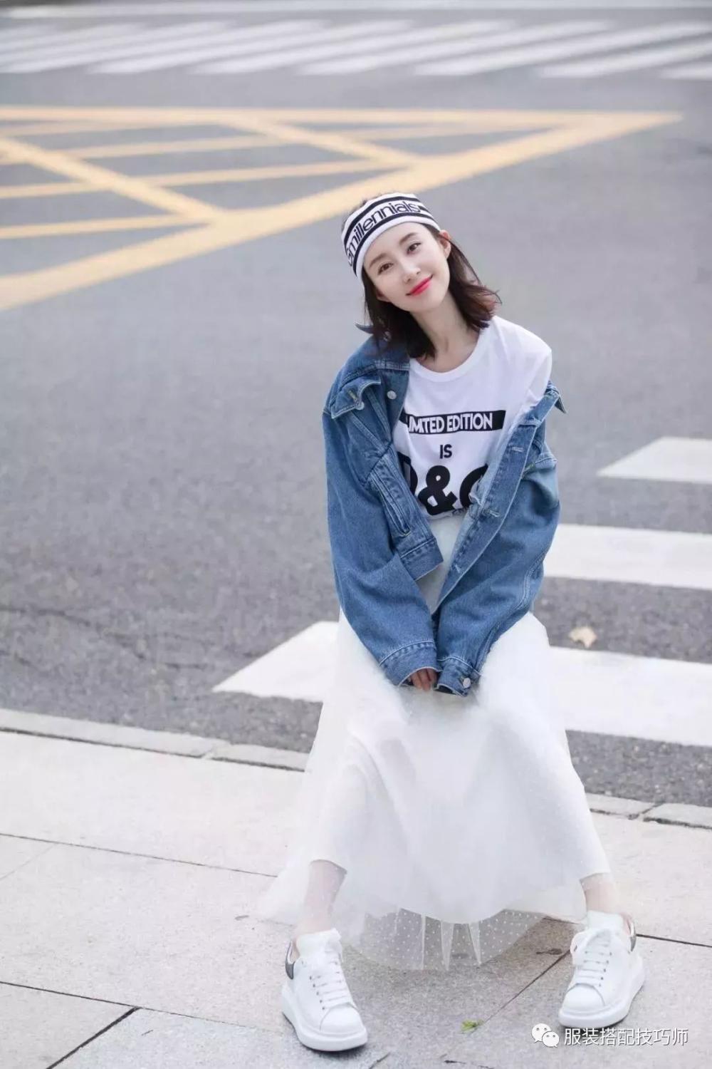 烂大街的T恤怎么搭配才能更时髦！？