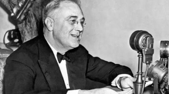 我国民众使用移动互联首次超越电视：意义非凡，但我们今天难以兴奋和自豪……