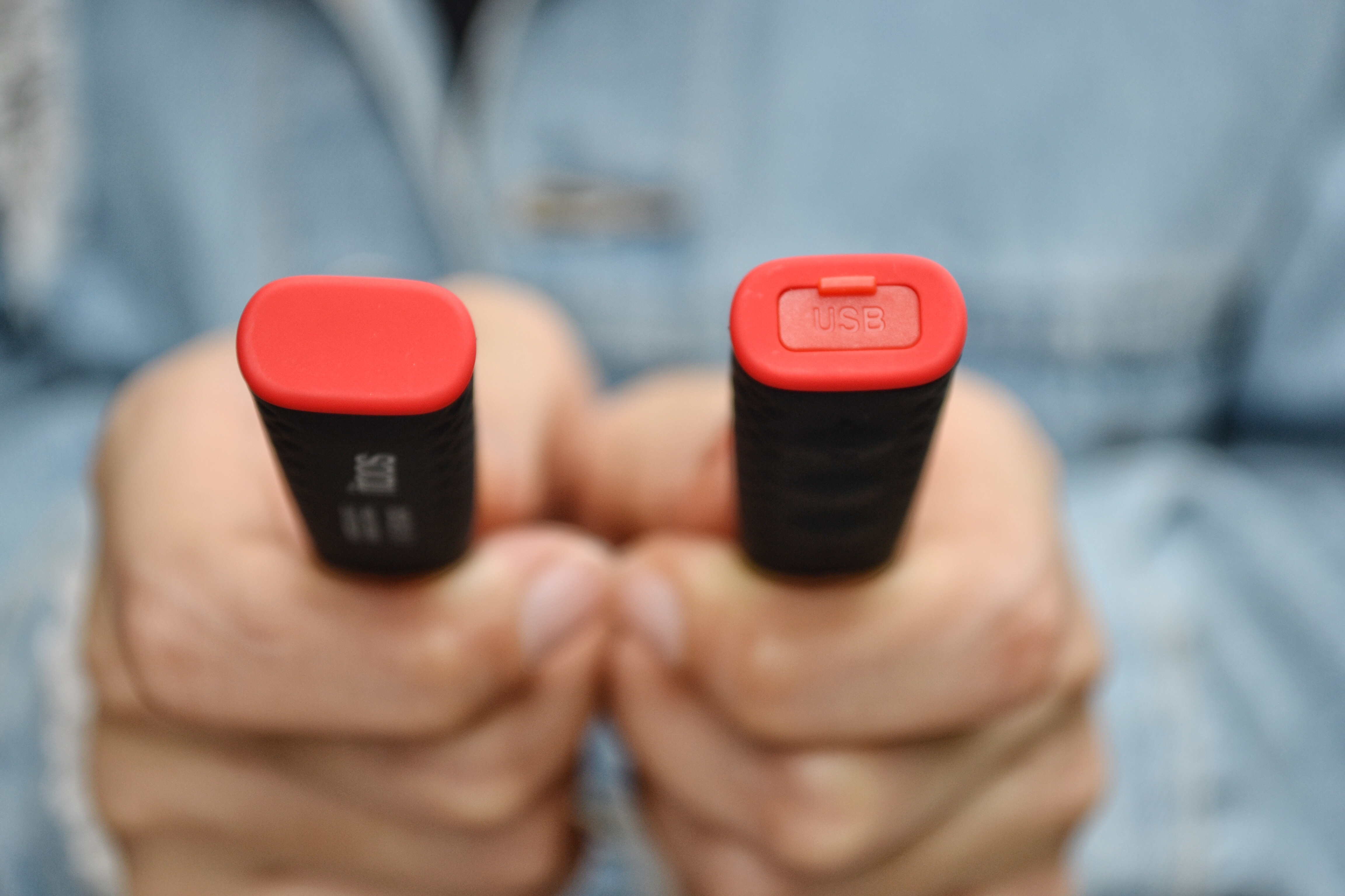 运动休闲范，超高性价比，itoosKA2项圈式音乐蓝牙耳机试听