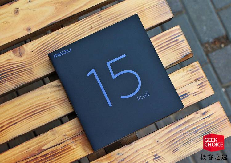 魅族15plus真实评测,魅族15plus上手评测