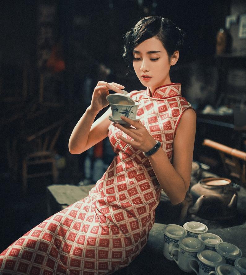 最后的贵族郭婉莹：高贵，不需要表达，需要的，是学会咽下