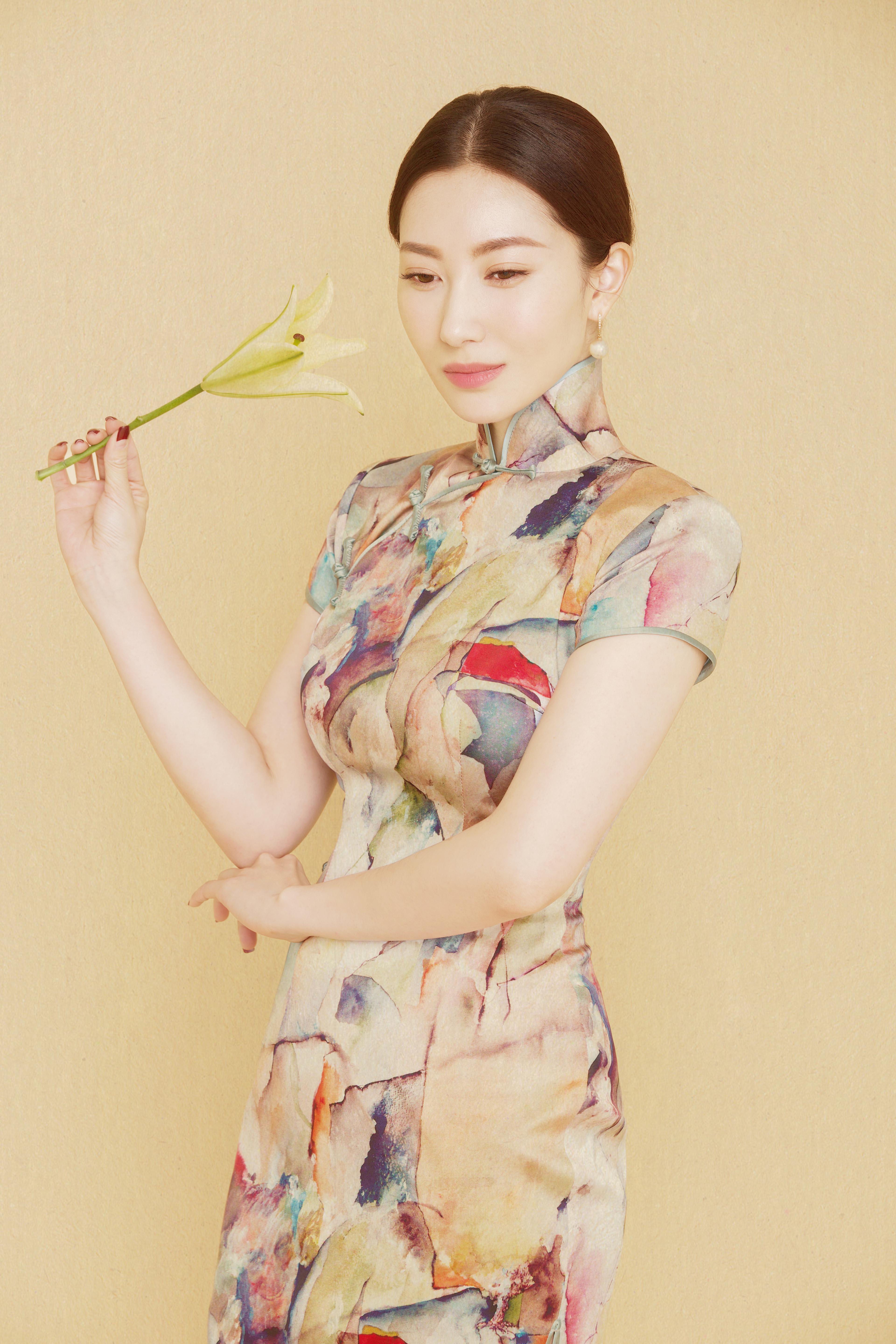 最后的贵族郭婉莹：高贵，不需要表达，需要的，是学会咽下