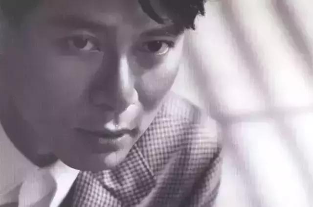 三十年,李克勤颠沛流离的音乐生涯